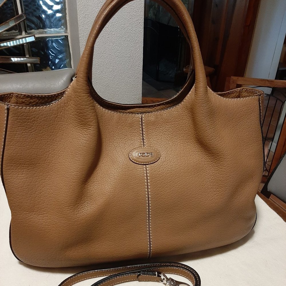 Tod's Shopping Media Leather Tote